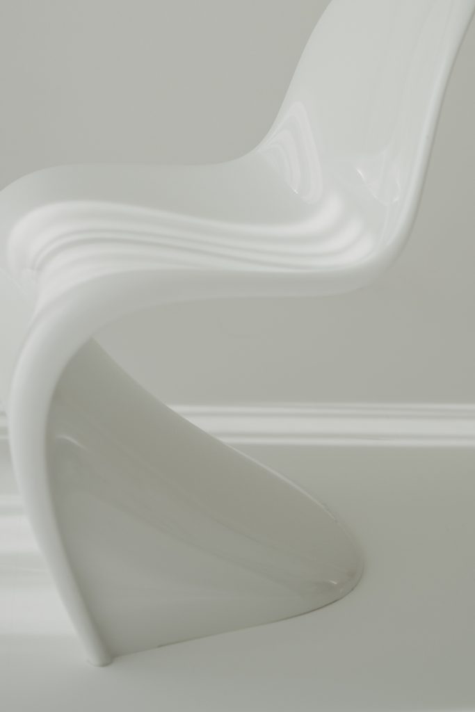 Fptpstudiostudio für Schwangerschafts- und Motherhood Fotografie in Freiburg – minimalistisches Interior-Detail